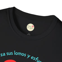 Load image into Gallery viewer, Mujer fuerte Softstyle Tee