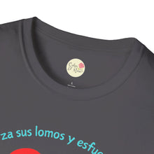 Load image into Gallery viewer, Mujer fuerte Softstyle Tee