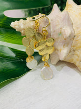 Load image into Gallery viewer, Coco Beach Earrings