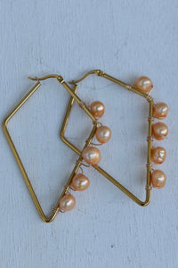 Peach Pearls Earrings