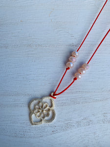 Simply Flower Necklace