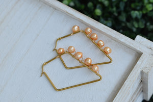 Peach Pearls Earrings